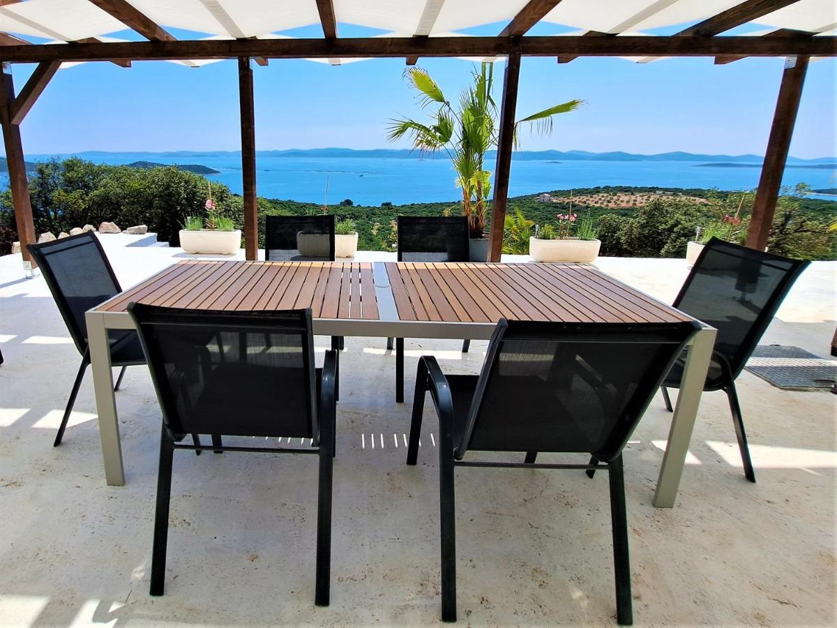 טקון Villa Robinson מראה חיצוני תמונה